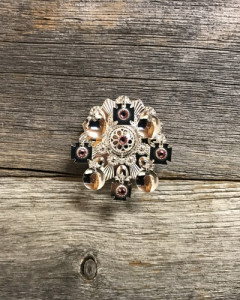 Brooch Brooch