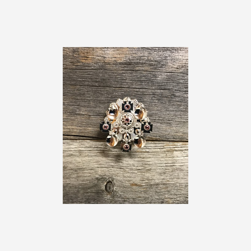 Brooch Brooch