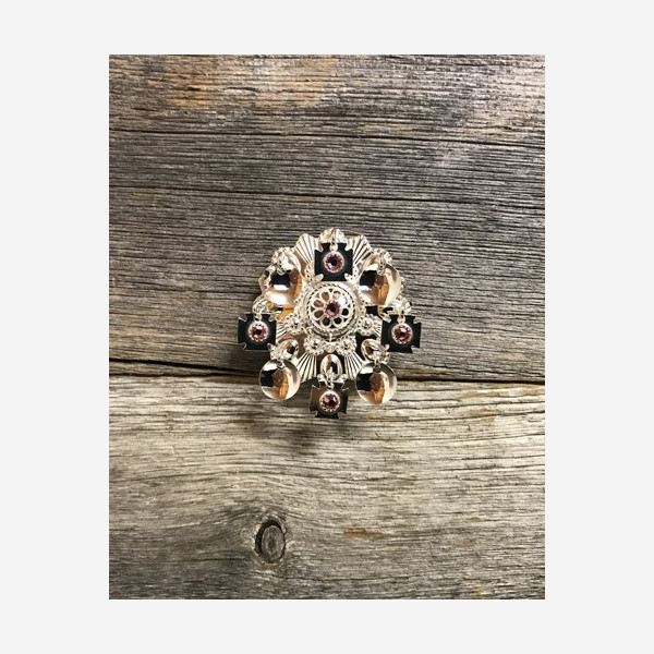 Brooch Brooch